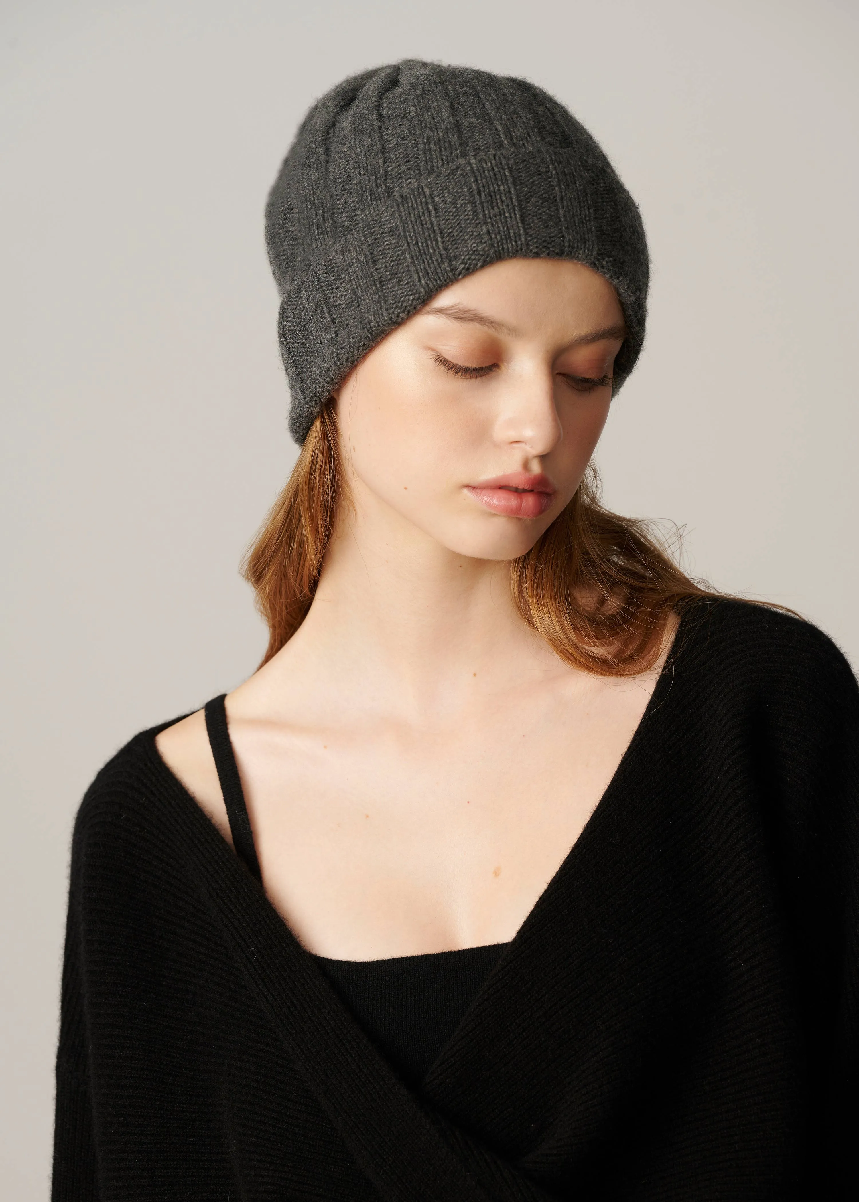 Cashmere Rib Knit Beanie - Charcoal