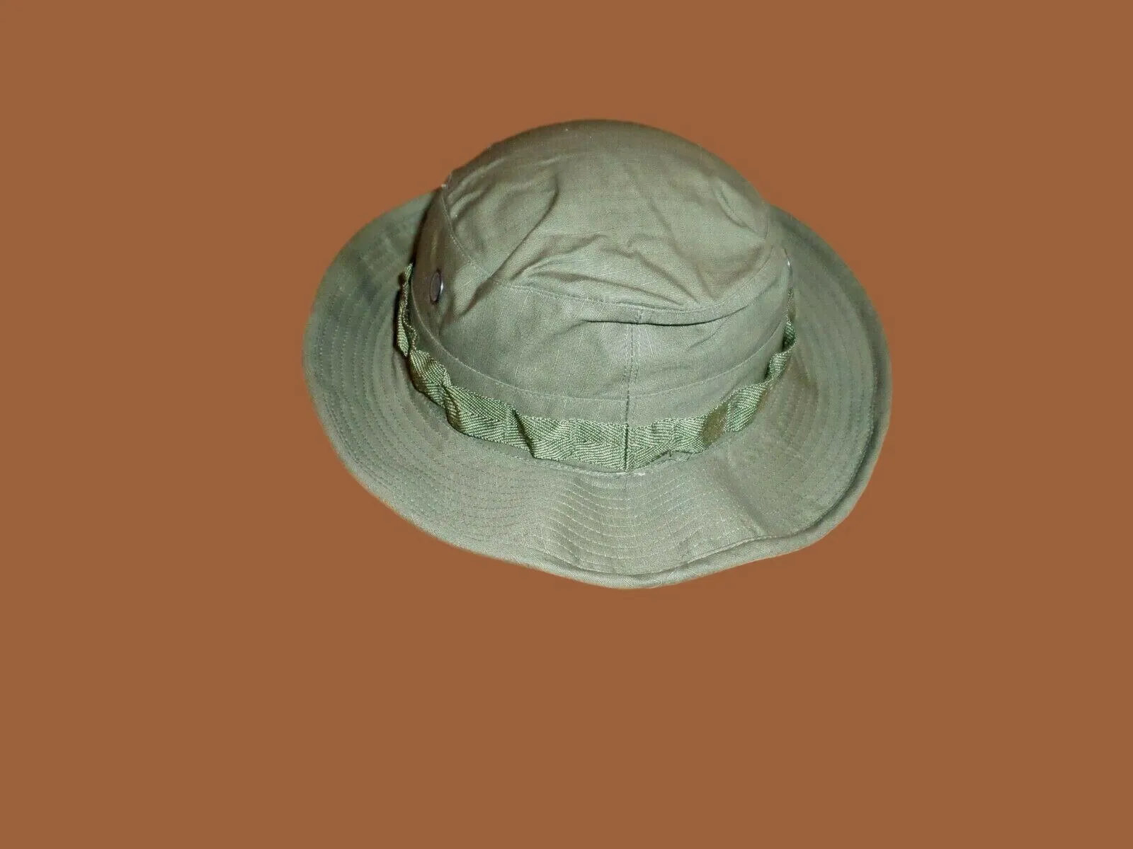 MILITARY VIETNAM BOONIE RIP-STOP JUNGLE HAT WITH NET OD GREEN 1969 NEW UNISSUED